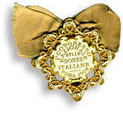 Brosch med gul rosett och text om l'Congresso delle Donne Italiane 1908